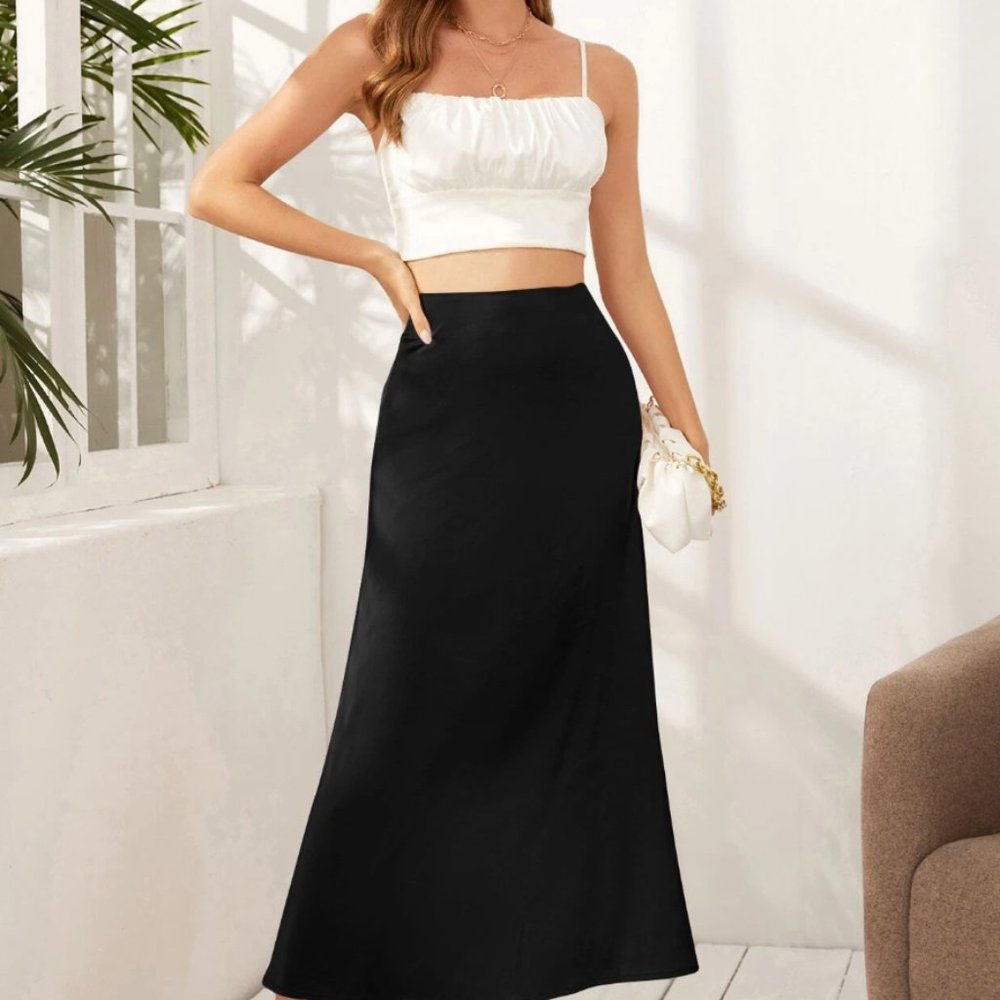 Zipper Side Ruched Satin Skirt
